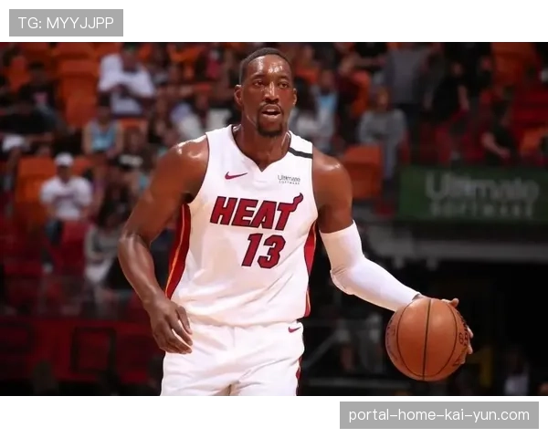 热火采用双塔战术巩固防守 阿德巴约韦尔组合效果显著 热火采用双塔战术巩固防守 阿德巴约韦尔组合效果显著